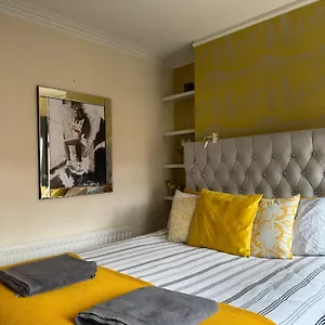 house-in-lisburn-road.belfasthotelsireland.com/